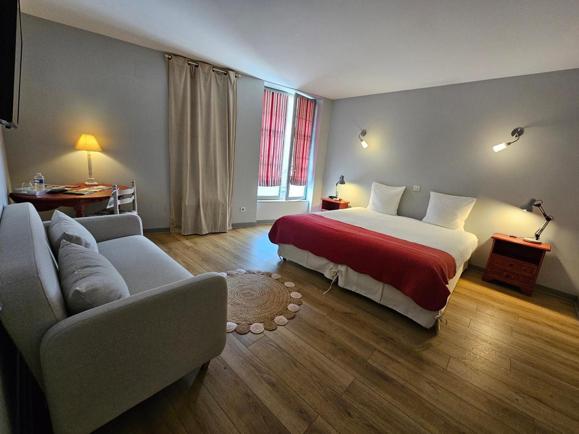 Logis Hotel Restaurant Relais De La Mothe Yzeures-sur-Creuse Eksteriør billede