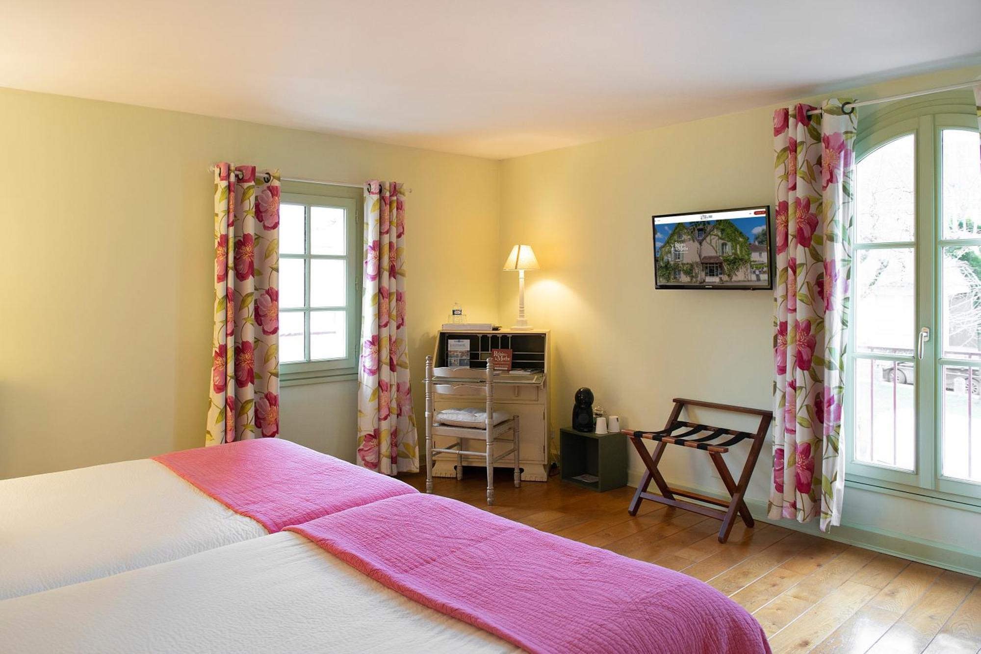 Logis Hotel Restaurant Relais De La Mothe Yzeures-sur-Creuse Eksteriør billede